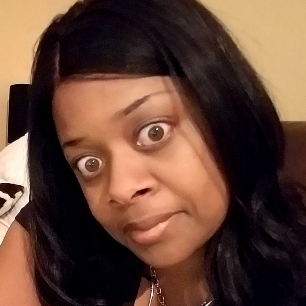 Meet your Posher, Danette